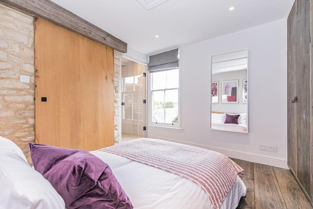Oxfordshire Living - The Vanbrugh Apartment - 伍德斯托克 外观 照片